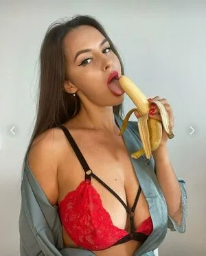 Eeemilyyy OnlyFans Leaked Free Thumbnail Picture - #pE64hARG8n