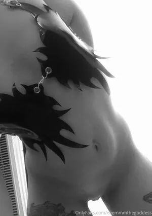 Eeemmmthegoddess OnlyFans Leaked Free Thumbnail Picture - #4hXFIMi0al