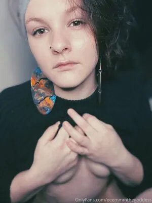 Eeemmmthegoddess OnlyFans Leaked Free Thumbnail Picture - #I76zDBPkMt