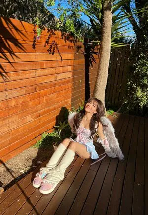 Eeeveenara OnlyFans Leaked Free Thumbnail Picture - #EhMLGiaLLC