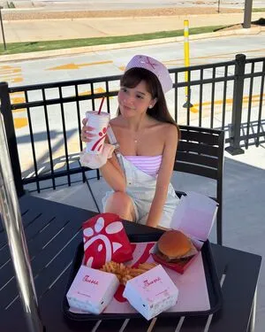Eeeveenara OnlyFans Leaked Free Thumbnail Picture - #pqwrLSOdMi