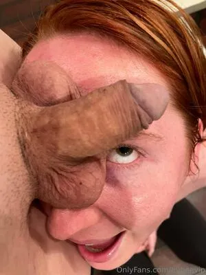 Eevee Bee OnlyFans Leaked Free Thumbnail Picture - #q13fllUqKo