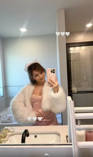 Eeveenara Eevee Enara OnlyFans Leaked Free Thumbnail Picture - #9delSENtZE