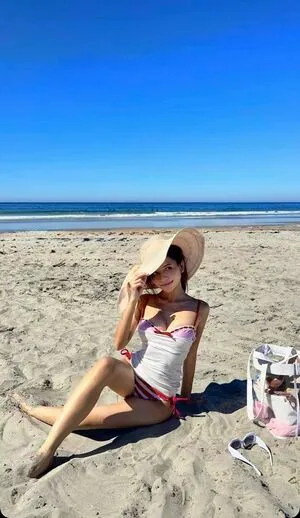 Eeveenara Eevee Enara OnlyFans Leaked Free Thumbnail Picture - #QBpNTWVrfp