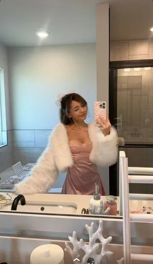 Eeveenara Eevee Enara OnlyFans Leaked Free Thumbnail Picture - #w6CJ43I2gb