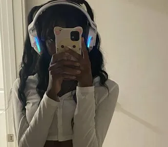 Ef4iryy OnlyFans Leaked Free Thumbnail Picture - #P7pkKopIS2