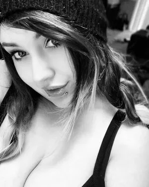 eileenexy OnlyFans Leaked Free Thumbnail Picture - #2ZOefKQiAa