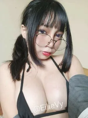 Eilie Vy OnlyFans Leaked Free Thumbnail Picture - #ysl2skrXrf