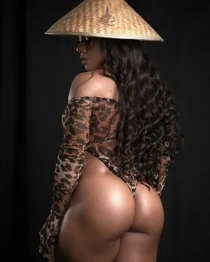 Eilincastao OnlyFans Leaked Free Thumbnail Picture - #fkvB7G01Tt