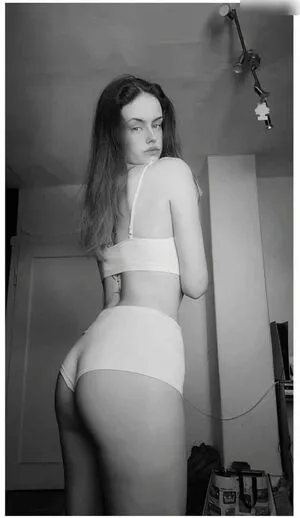 Einfach Louise OnlyFans Leaked Free Thumbnail Picture - #1tAVAqior8