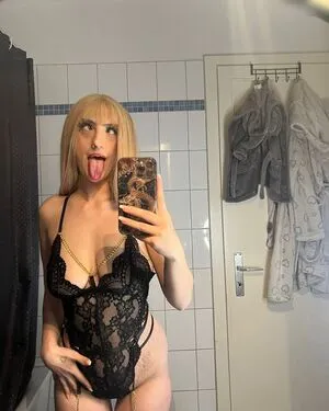 Einfach Nur Stella OnlyFans Leaked Free Thumbnail Picture - #K6H4AUiXeu