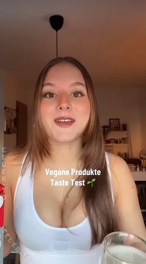 Einfachlia OnlyFans Leaked Free Thumbnail Picture - #8uh4ttKTx9