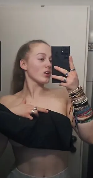 Einfachnurchristiinaa OnlyFans Leaked Free Thumbnail Picture - #6MUKMVgAg7