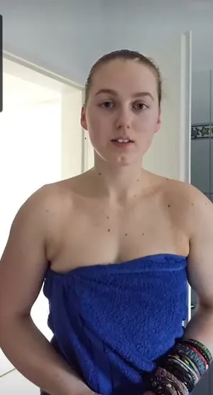 Einfachnurchristiinaa OnlyFans Leaked Free Thumbnail Picture - #7JQ2tZ6WIs
