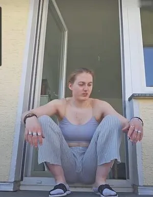 Einfachnurchristiinaa OnlyFans Leaked Free Thumbnail Picture - #ml3G1mNHOK