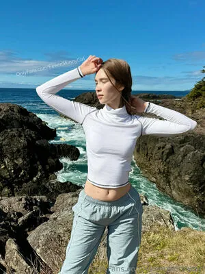 Eireenskinnygirl OnlyFans Leaked Free Thumbnail Picture - #2NfzVRWP9w