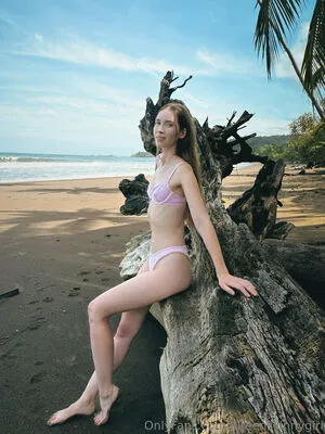 Eireenskinnygirl OnlyFans Leaked Free Thumbnail Picture - #sq1wBPawux