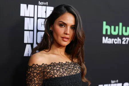 Eiza Gonzalez OnlyFans Leaked Free Thumbnail Picture - #4pNzKcUCT2