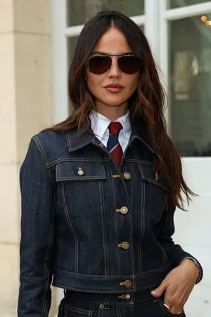 Eiza Gonzalez OnlyFans Leaked Free Thumbnail Picture - #YYD3CCBNQa