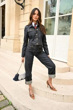 Eiza Gonzalez OnlyFans Leaked Free Thumbnail Picture - #bkafZXylEh