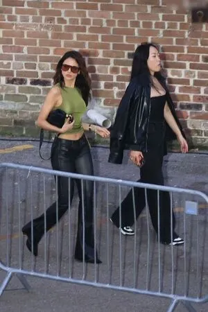 Eiza Gonzlez OnlyFans Leaked Free Thumbnail Picture - #0WavdVC8oC