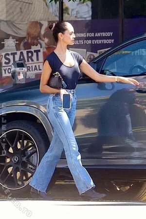 Eiza Gonzlez OnlyFans Leaked Free Thumbnail Picture - #8MWTj51pE8