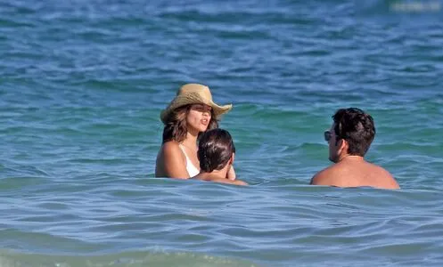 Eiza Gonzlez OnlyFans Leaked Free Thumbnail Picture - #FQyYdAXTvm