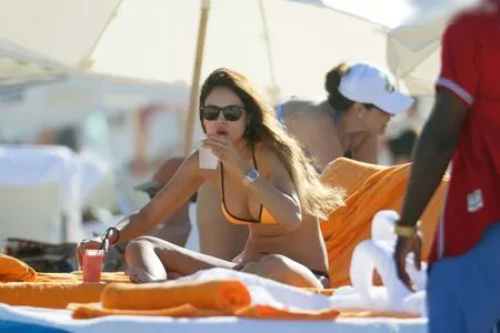 Eiza Gonzlez OnlyFans Leaked Free Thumbnail Picture - #gnOgqrzFyV