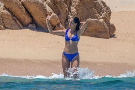 Eiza Gonzlez OnlyFans Leaked Free Thumbnail Picture - #wX2QQaxXWs