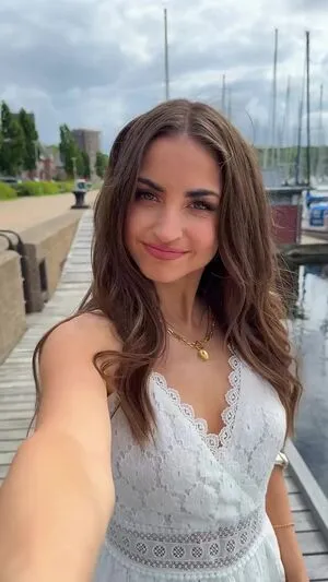 Ekaterina Leonova OnlyFans Leaked Free Thumbnail Picture - #XSbolfOLDu