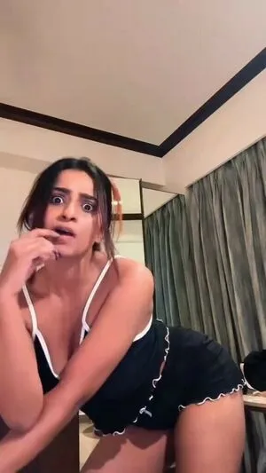 Ela Be Eri Elabeeri Ela Beeri OnlyFans Leaked Free Thumbnail Picture - #55B2mgGgZJ