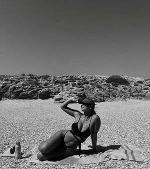 Ela Be Eri Elabeeri Ela Beeri OnlyFans Leaked Free Thumbnail Picture - #YACVKSh2NZ