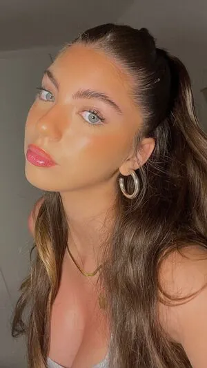 Ela Be Eri OnlyFans Leaked Free Thumbnail Picture - #2dErwAwNE4