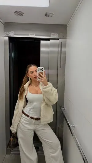 Ela Be Eri OnlyFans Leaked Free Thumbnail Picture - #NcQ3r12Q7b