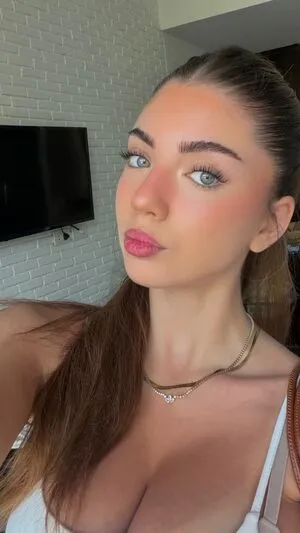 Ela Be Eri OnlyFans Leaked Free Thumbnail Picture - #dmdoSgEi8x