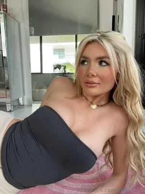 Elainavice OnlyFans Leaked Free Thumbnail Picture - #1vFXPQO1cz