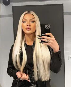 Elaine Victoria OnlyFans Leaked Free Thumbnail Picture - #N267CGSVj8