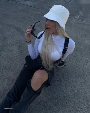 Elaine Victoria OnlyFans Leaked Free Thumbnail Picture - #wGRJEorrVN