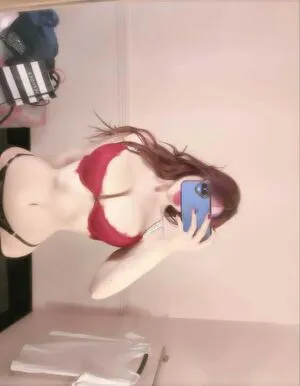 Elaluw OnlyFans Leaked Free Thumbnail Picture - #s4T49Dw7z9