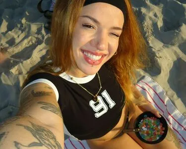Elana Dara OnlyFans Leaked Free Thumbnail Picture - #DfrNEYSiGH