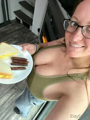 Elaysmithfree OnlyFans Leaked Free Thumbnail Picture - #R7ug1779Mr
