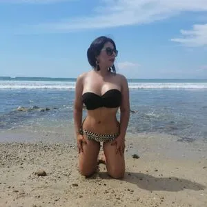 Elda De La Torre OnlyFans Leaked Free Thumbnail Picture - #8TMhIKmKio