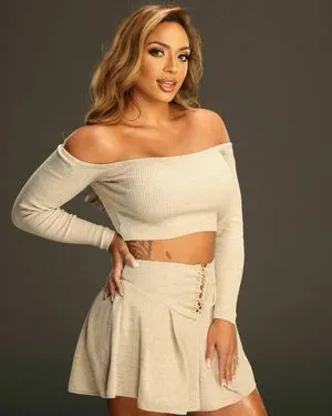 Elektra Lopez OnlyFans Leaked Free Thumbnail Picture - #y0w62q1bw1
