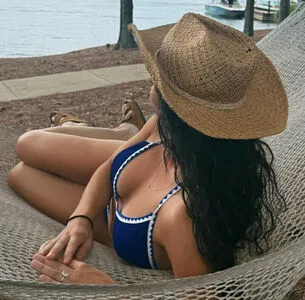 Elena Arenas OnlyFans Leaked Free Thumbnail Picture - #p894CaAuqG