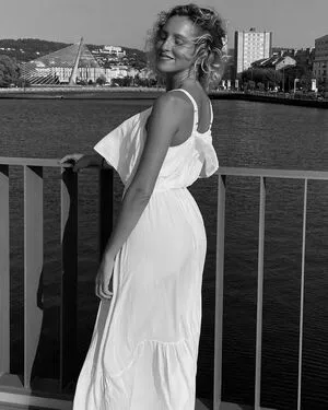 Elena Arreghini OnlyFans Leaked Free Thumbnail Picture - #7dCfCqz7FO