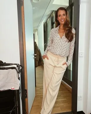 Elena Bruhn OnlyFans Leaked Free Thumbnail Picture - #ZyBYbdvVSh