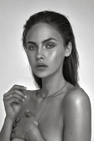 Elena Carriere OnlyFans Leaked Free Thumbnail Picture - #1nIpSYIJ8Q