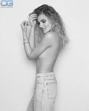 Elena Carriere OnlyFans Leaked Free Thumbnail Picture - #ohMSp5VVLG