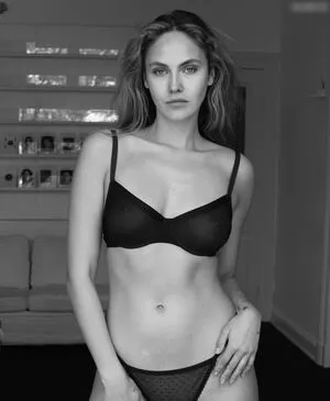 Elena Carrire OnlyFans Leaked Free Thumbnail Picture - #BQ7ZjQfkYX