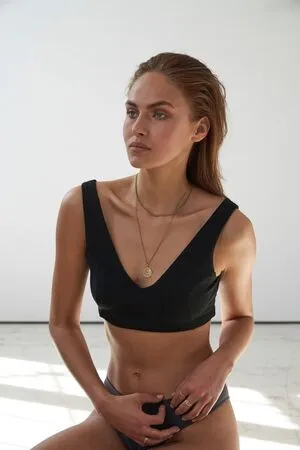 Elena Carrire OnlyFans Leaked Free Thumbnail Picture - #bTLrMcw0X5